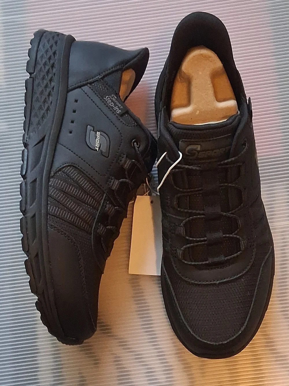 Unbranded Men's Black Athletic Sneakers - Lightweight Comfort